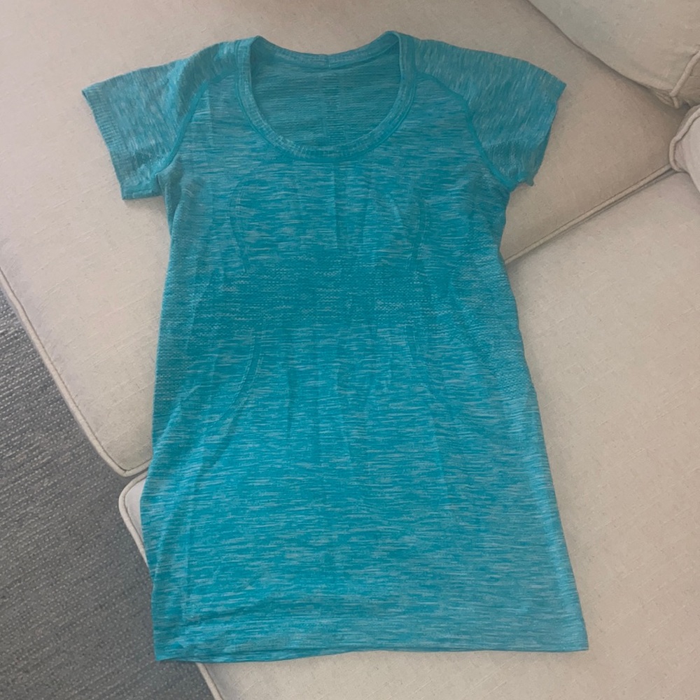 Lululemon Short Sleeve Workout Top